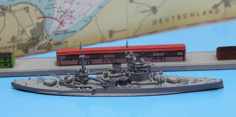 Battleship "Queen Elisabeth" (1 p.) GB 1943 Neptun N 1104